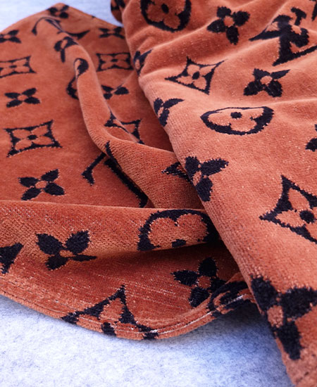 ست طرح ال وی (تن پوش + استخری + دستی) 68